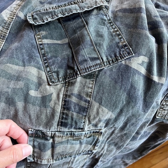 BDG Y2K Camouflage Cargo Pants - Picture 3 of 5